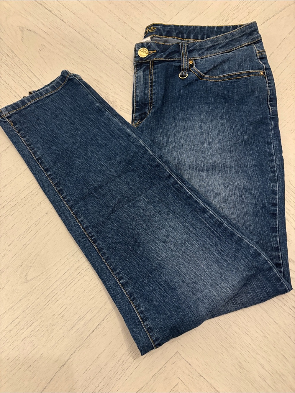 Caché Dark Wash Zipper Skinny Jeans - Size 12 - [PH1]